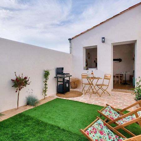 Studio Avec Terrasse A 250 Metres Du Port Rivedoux-Plage Luaran gambar