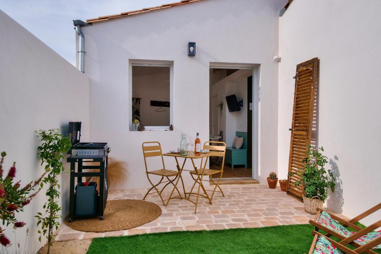 Studio Avec Terrasse A 250 Metres Du Port Rivedoux-Plage Luaran gambar